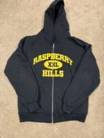 The GV gallery raspberry Hills zip up size large